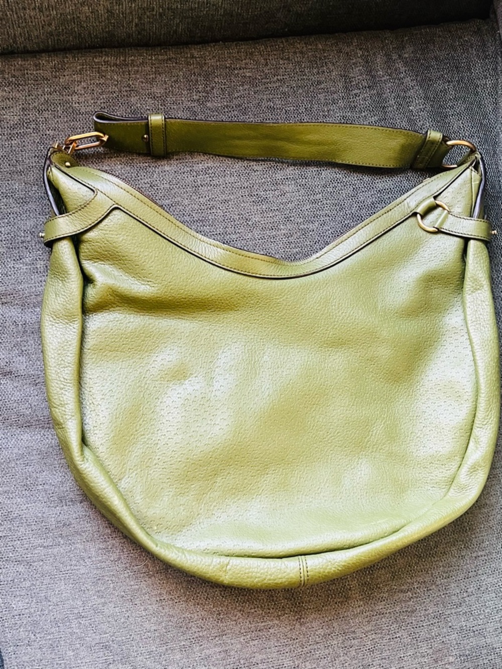 Salvatore Ferragamo Leather Hobo bag in Green